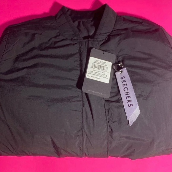 Skechers Logo Milestone Reversible Quilted Pattern Bomber Jacket Black Athletic - Picture 9 of 10